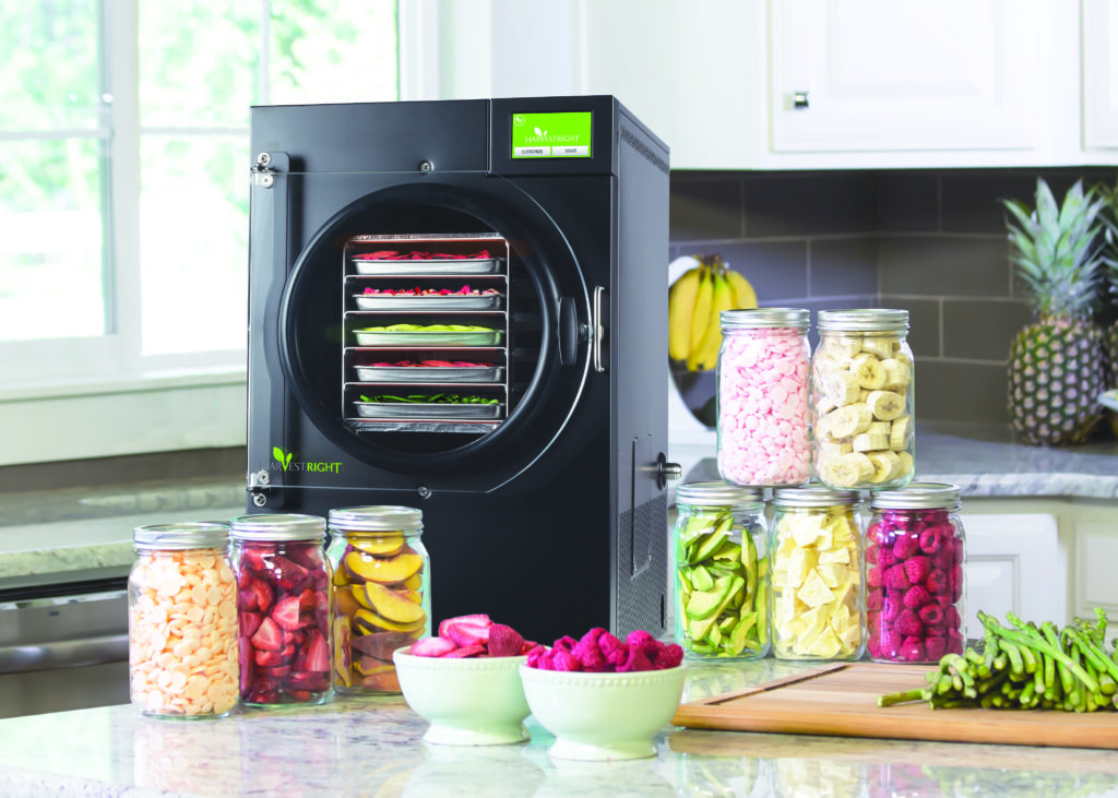 medium black kitchen picture 1024x731